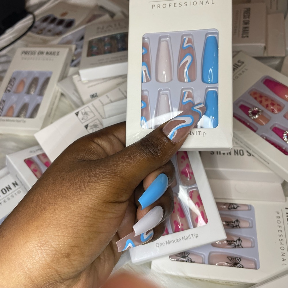 False nails